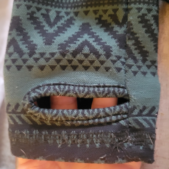 Kavu Forest and Charcoal Geometric Shirt - Picture 3 of 3